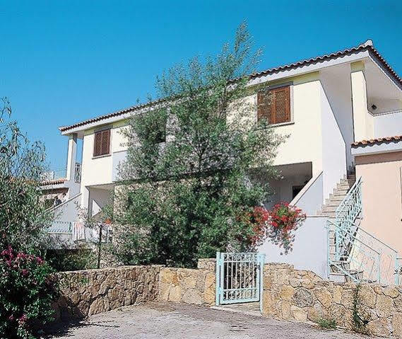 Albergo Residenziale Gli Ontani Cala Liberotto Eksteriør bilde